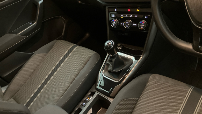 Volkswagen T-Roc 1.5 TSI EVO SE 5dr Petrol Hatchback